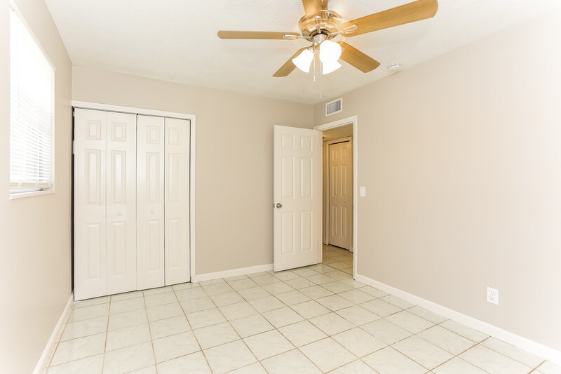 1,400/Mo, 6656 Valiant Dr Jacksonville, FL 32210 Main Bedroom View