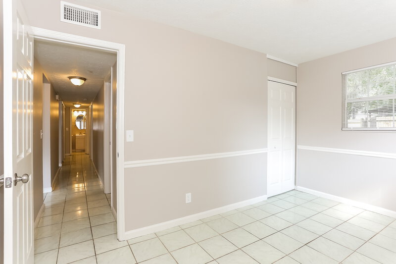 1,400/Mo, 6656 Valiant Dr Jacksonville, FL 32210 Bedroom View