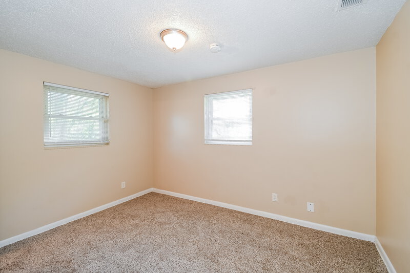 1,475/Mo, 6732 Mopsy Ln Jacksonville, FL 32210 Main Bedroom View