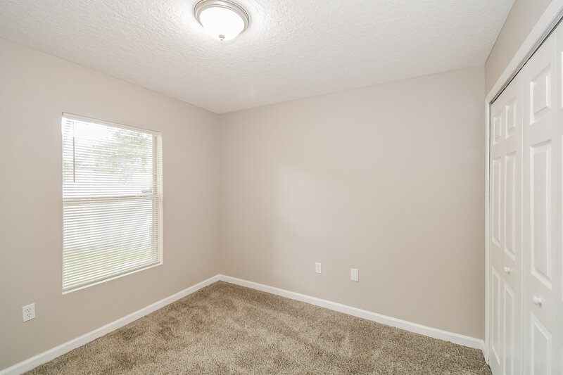 1,320/Mo, 6788 Manotak Oaks Dr Unit 202 Jacksonville, FL 32210 Bedroom View