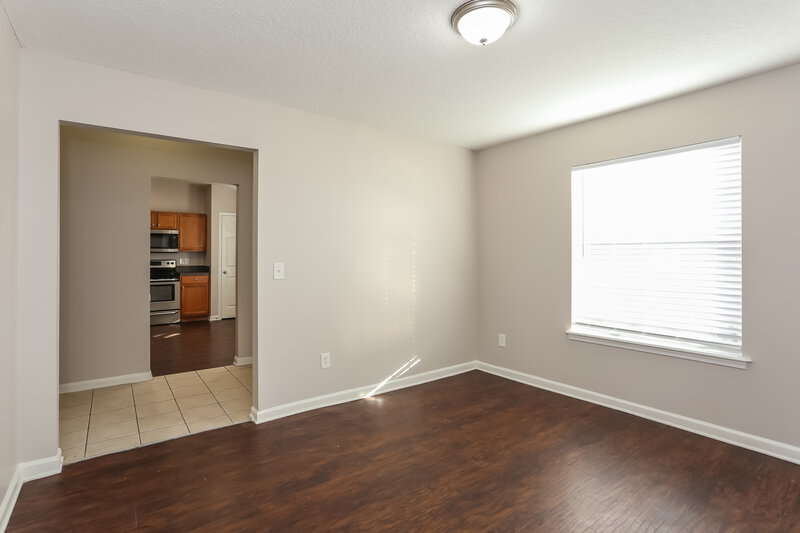 2,730/Mo, 6827 Rapid River Dr Jacksonville, FL 32219 Den View