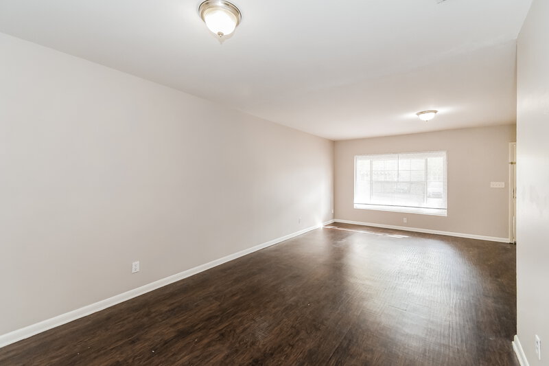 1,600/Mo, 7059 Melvin Rd Jacksonville, FL 32210 Living Room View