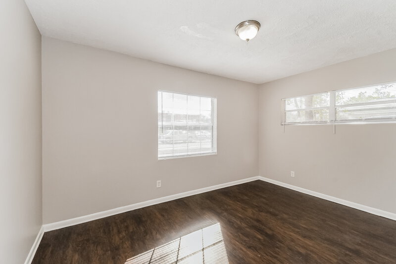 1,600/Mo, 7059 Melvin Rd Jacksonville, FL 32210 Main Bedroom View 2