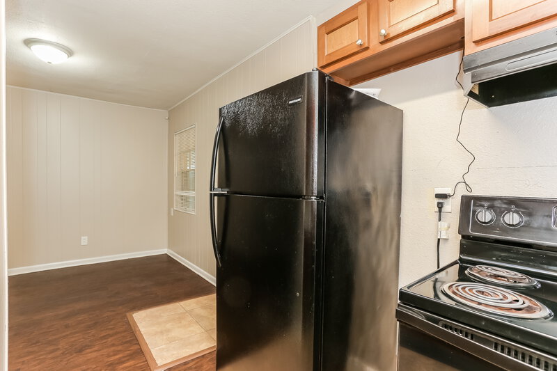 1,380/Mo, 7137 Pellias Rd Jacksonville, FL 32211 Kitchen View