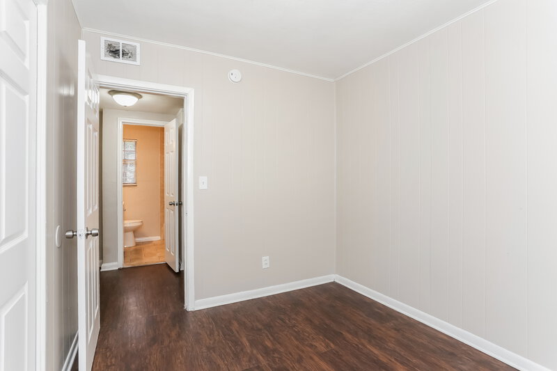 1,380/Mo, 7137 Pellias Rd Jacksonville, FL 32211 Bedroom View