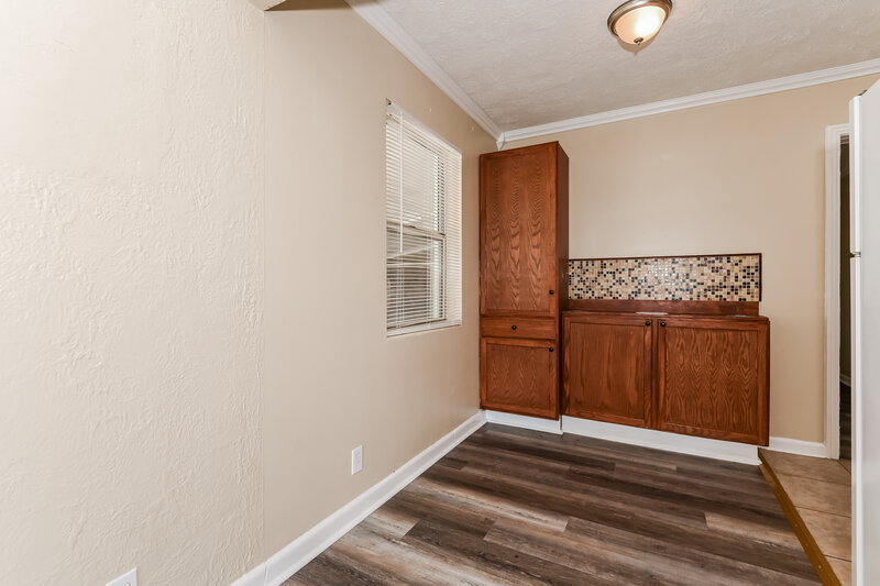 1,210/Mo, 7211 Rhode Island Dr E Jacksonville, FL 32209 Kitchen View 3