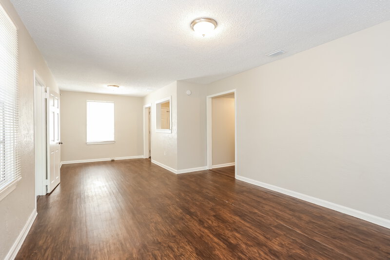 1,235/Mo, 730 Stanwick Rd Jacksonville, FL 32208 Living Room View