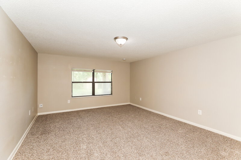 1,620/Mo, 7312 Laura St N Jacksonville, FL 32208 Main Bedroom View