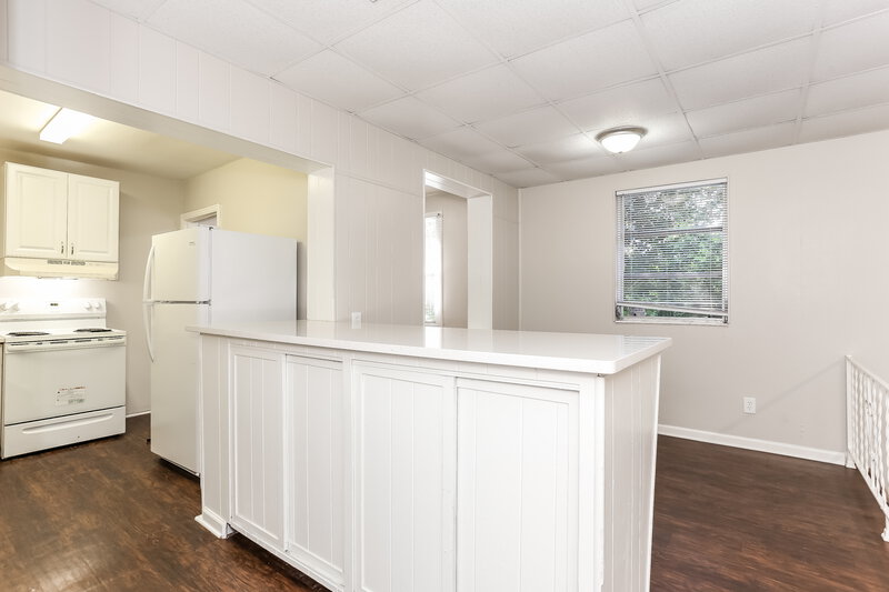 1,400/Mo, 735 Linda Dr N Jacksonville, FL 32208 Breakfast Nook View