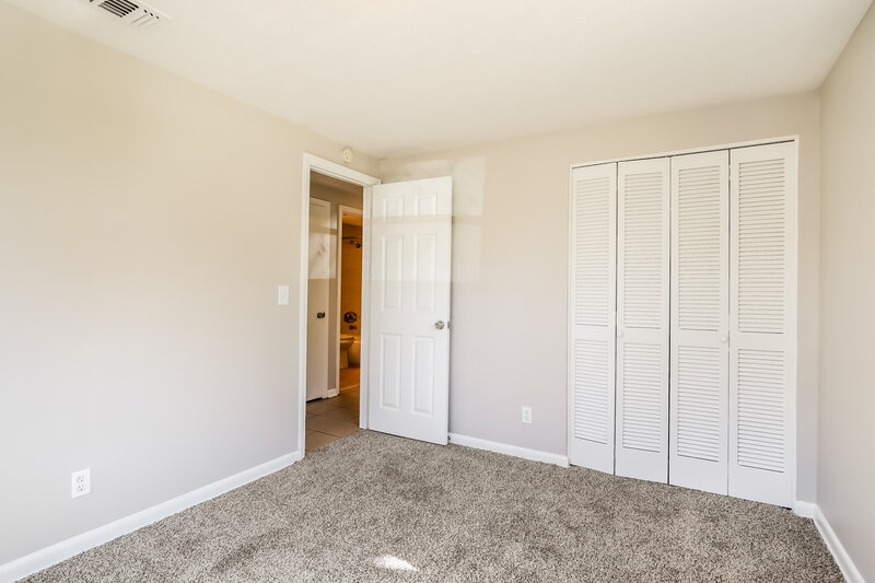 1,705/Mo, 7573 Patrice Ct Jacksonville, FL 32210 Bedroom View 2