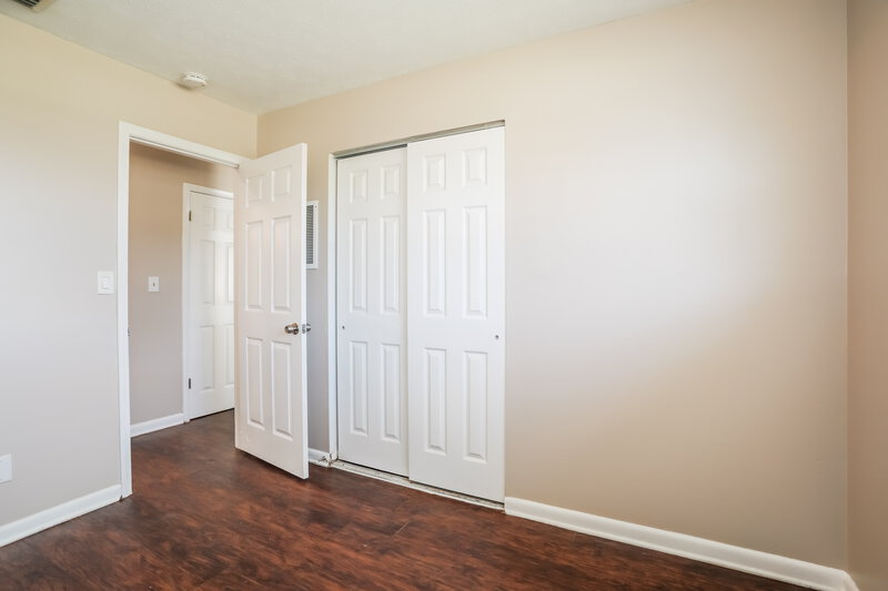 1,635/Mo, 7642 Contour Dr Jacksonville, FL 32221 Bedroom View