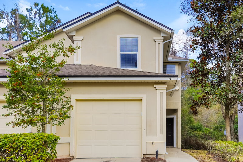 1,745/Mo, 7911 Melvin Rd Jacksonville, FL 32210 External View