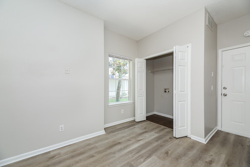 1,735/Mo, 7911 Melvin Rd Jacksonville, FL 32210 Bedroom View 3