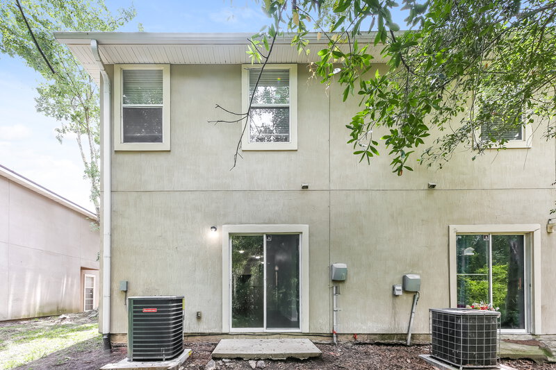 1,735/Mo, 7911 Melvin Rd Jacksonville, FL 32210 Rear View