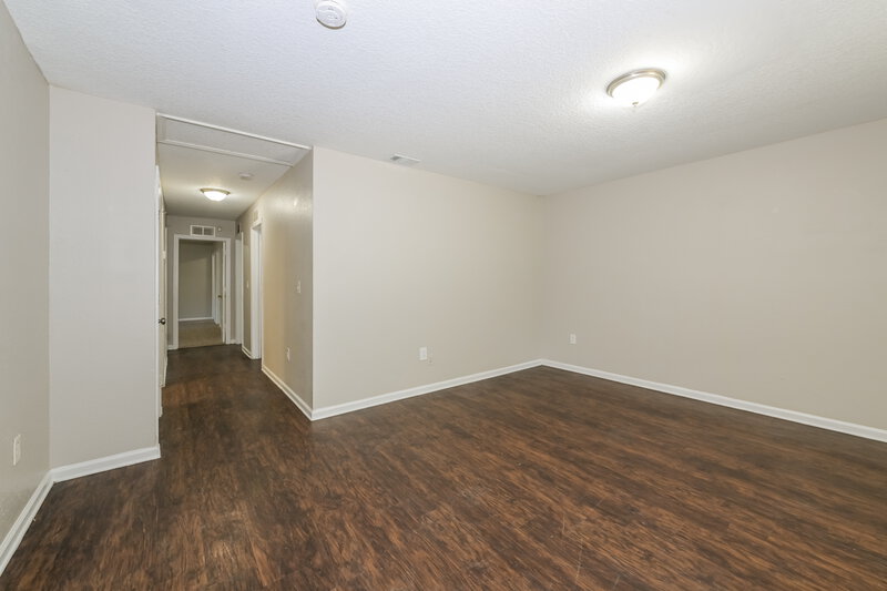 1,495/Mo, 7926 Pipit Ave Jacksonville, FL 32219 Living Room View