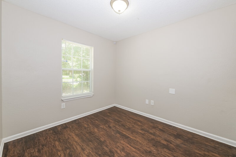 1,495/Mo, 7926 Pipit Ave Jacksonville, FL 32219 Bedroom View