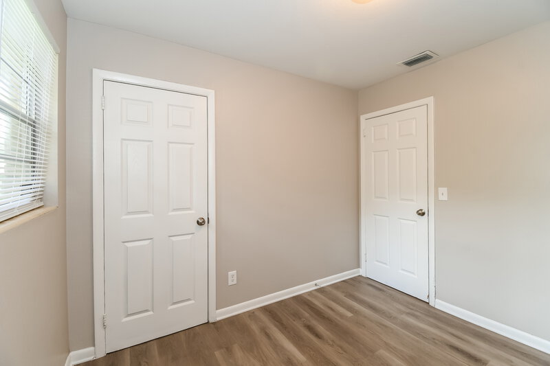 1,285/Mo, 8004 Patou Dr S Jacksonville, FL 32210 Bedroom View 2