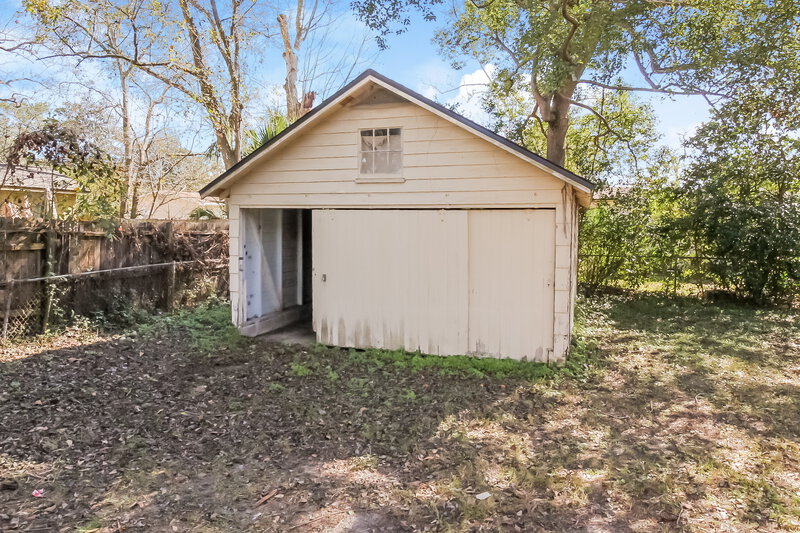 1,060/Mo, 8028 Helston Dr Jacksonville, FL 32208 Exterior View