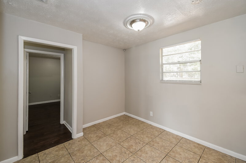 1,400/Mo, 8319 Gullege Dr Jacksonville, FL 32219 Breakfast Nook View