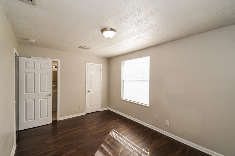 1,400/Mo, 8319 Gullege Dr Jacksonville, FL 32219 Main Bedroom View