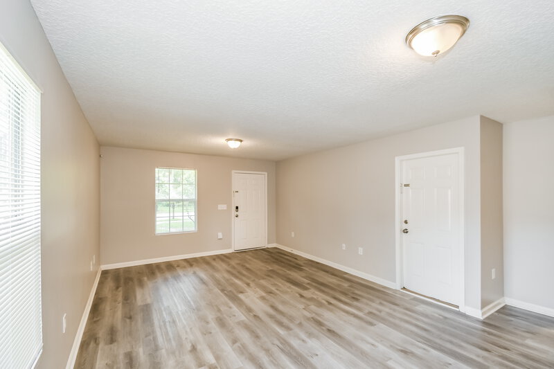 2,120/Mo, 8720 Hare Ave Jacksonville, FL 32211 Living Room View