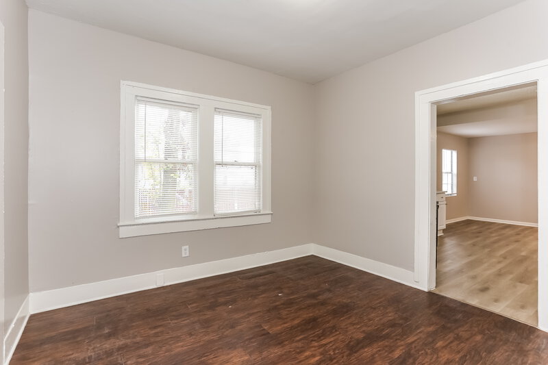 1,950/Mo, 914 Allison St Jacksonville, FL 32254 Dining Room View