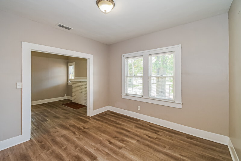 1,415/Mo, 914 Allison St Jacksonville, FL 32254 Dining Room View