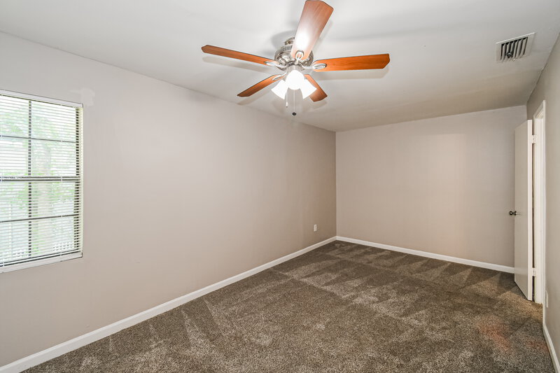 1,415/Mo, 914 Allison St Jacksonville, FL 32254 Main Bedroom View