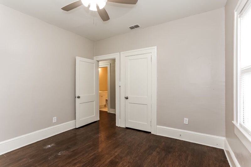 1,950/Mo, 914 Allison St Jacksonville, FL 32254 Bedroom View 2