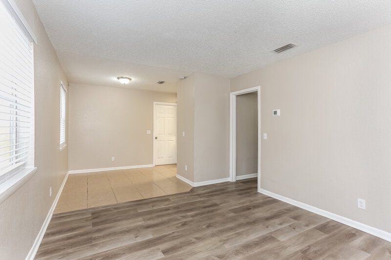 1,145/Mo, 9505 Waynesboro Ave Jacksonville, FL 32208 Misc View