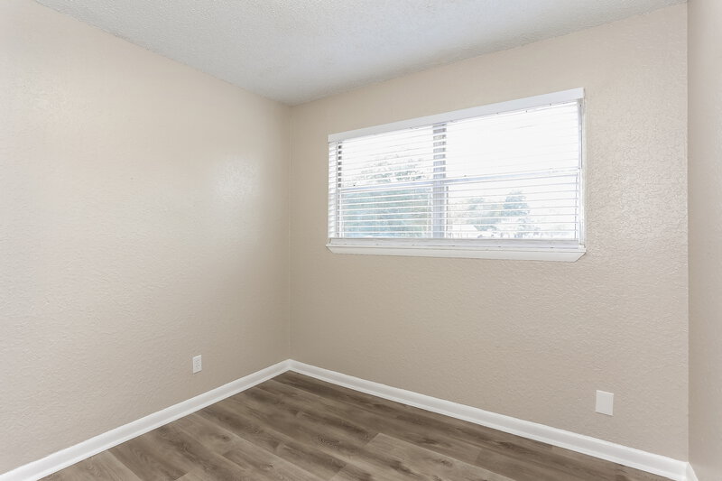 1,145/Mo, 9505 Waynesboro Ave Jacksonville, FL 32208 Misc View 11