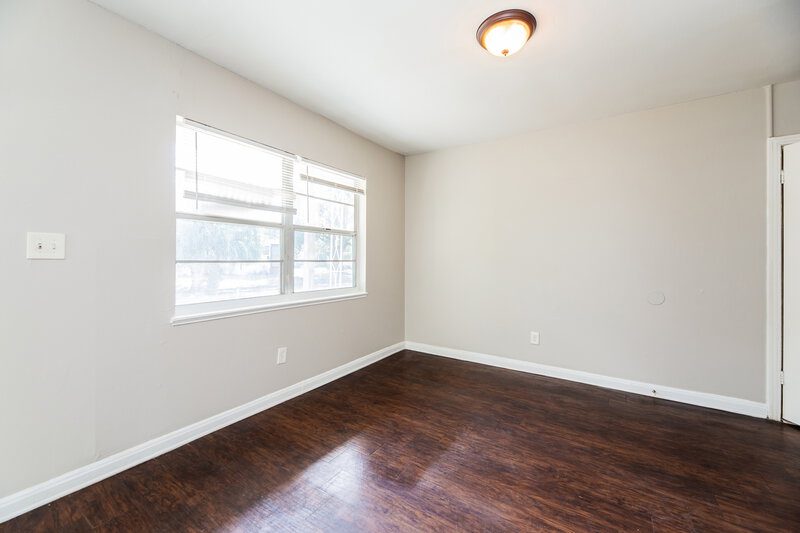 1,150/Mo, 961 Kenmore St Jacksonville, FL 32208 Dining Room View