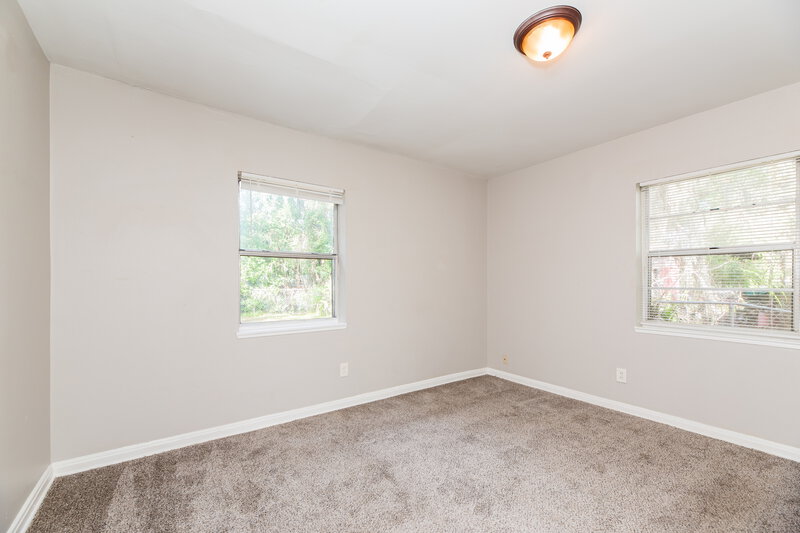 1,150/Mo, 961 Kenmore St Jacksonville, FL 32208 Bedroom View