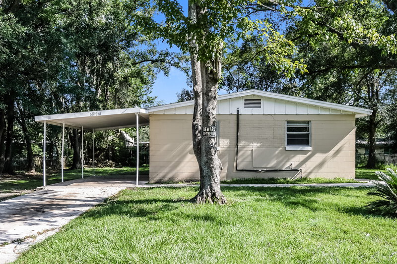 1,310/Mo, 6819 Goldilocks Ln Jacksonville, FL 32210 External View