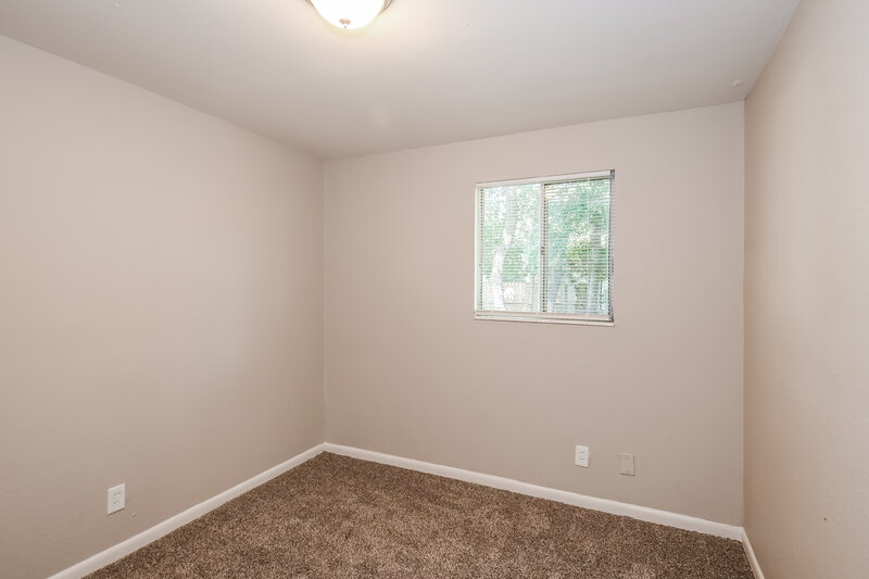 1,310/Mo, 6819 Goldilocks Ln Jacksonville, FL 32210 Bedroom View
