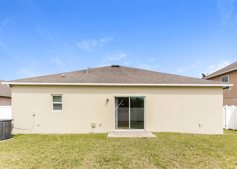 1,825/Mo, 5060 Magnolia Valley Dr Jacksonville, FL 32210 Rear View