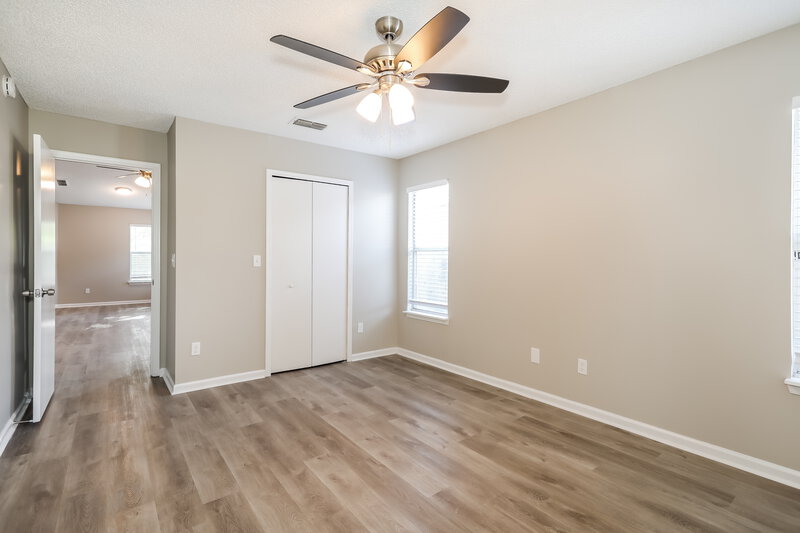 1,870/Mo, 309 Carriann Cove Trl W Jacksonville, FL 32225 Main Bedroom View 2