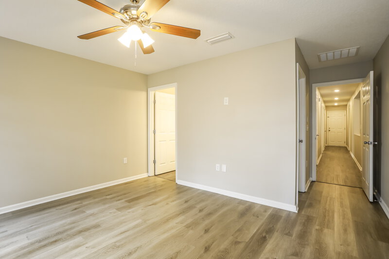 1,825/Mo, 7213 Preston Pines Trl Jacksonville, FL 32244 Main Bedroom View 2