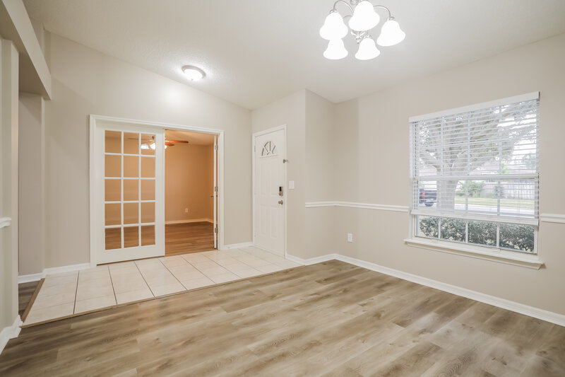 2,370/Mo, 808 Bucks Harbor Dr W Jacksonville, FL 32225 Dining Room View