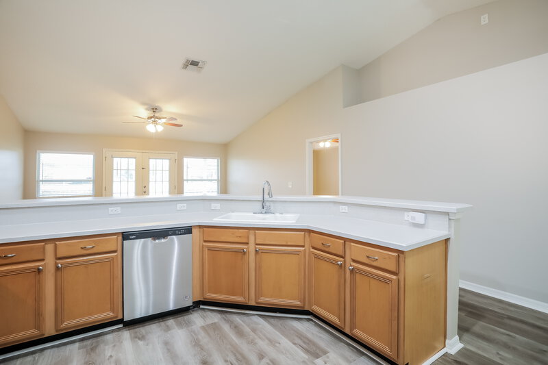 2,370/Mo, 808 Bucks Harbor Dr W Jacksonville, FL 32225 Kitchen View 2