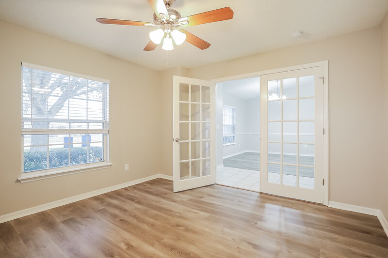2,370/Mo, 808 Bucks Harbor Dr W Jacksonville, FL 32225 Office View