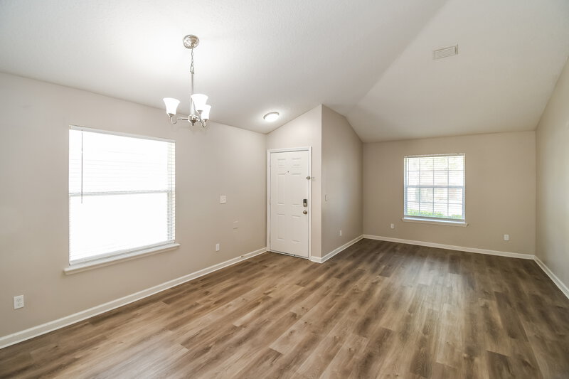 2,035/Mo, 10932 Campus Heights Ln Jacksonville, FL 32218 Dining Room View