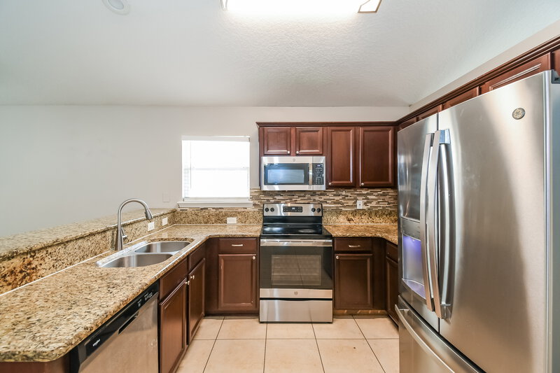 2,035/Mo, 10932 Campus Heights Ln Jacksonville, FL 32218 Kitchen View