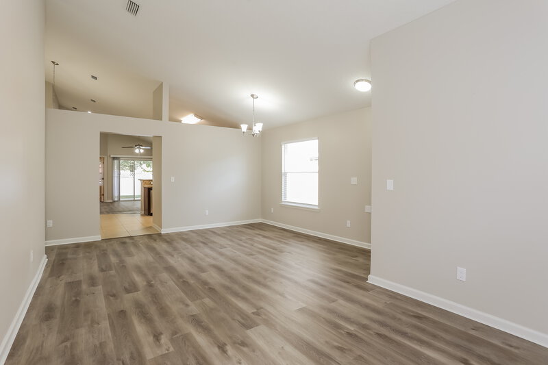 1,940/Mo, 10932 Campus Heights Ln Jacksonville, FL 32218 Den View