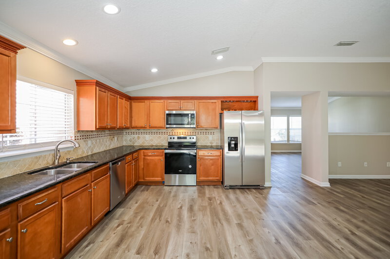 3,850/Mo, 4989 Cypress Links Blvd Elkton, FL 32033 Kitchen View 2