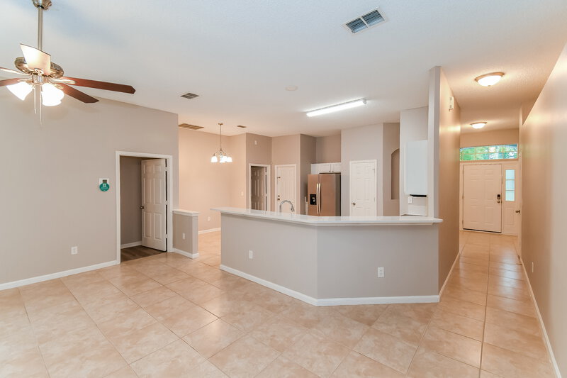 3,540/Mo, 391 Meadowlark Ln St Augustine, FL 32092 Living Room View 5