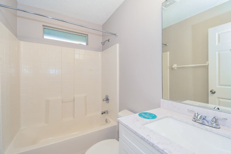 3,540/Mo, 391 Meadowlark Ln St Augustine, FL 32092 Bathroom View