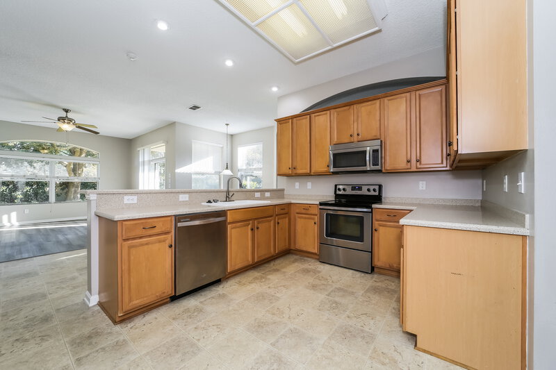 3,450/Mo, 100 Corral Cir Saint Augustine, FL 32092 Kitchen View