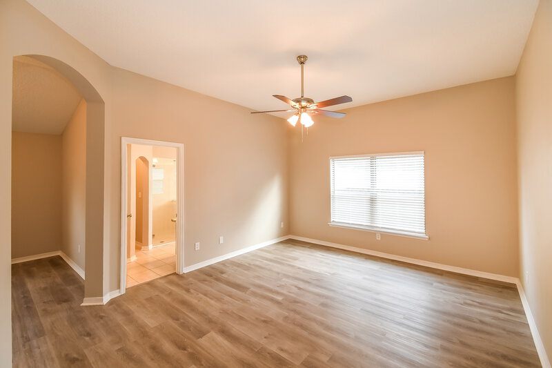 2,330/Mo, 1573 E Windy Willow Dr Saint Augustine, FL 32092 Main Bedroom View 2