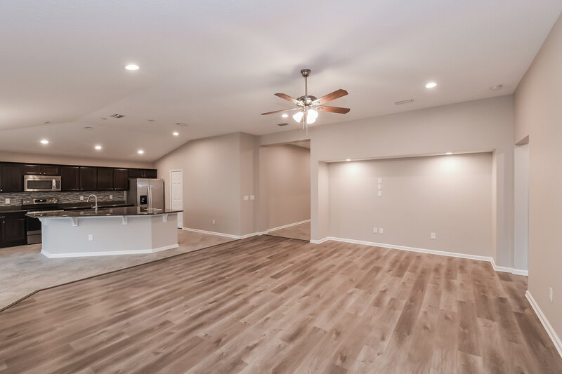 2,470/Mo, 12351 Faust Ct Jacksonville, FL 32258 Living Room View 3
